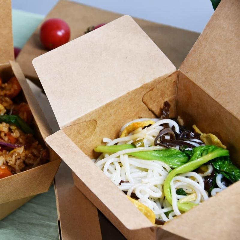 Kraft paper packaging box for food, environmentally friendly custom disposable food box for takeaway packaging